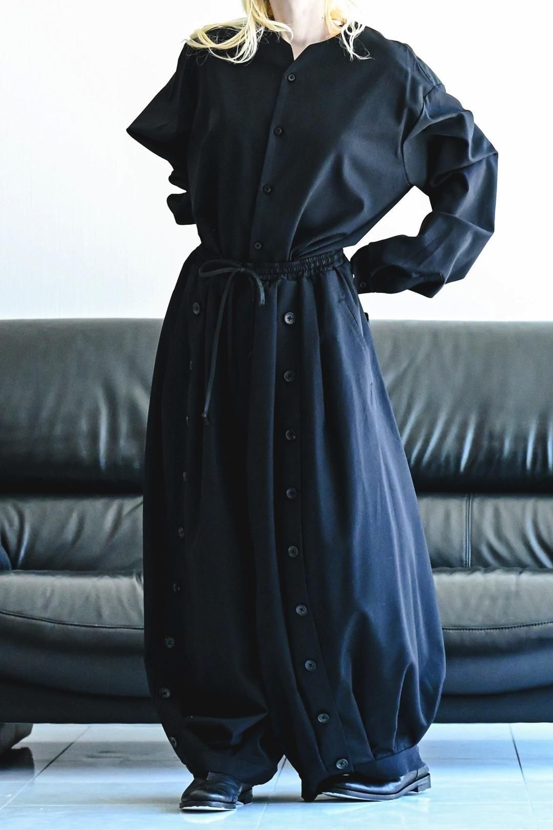 Wool Gabardine Mirrored Button Big Pants