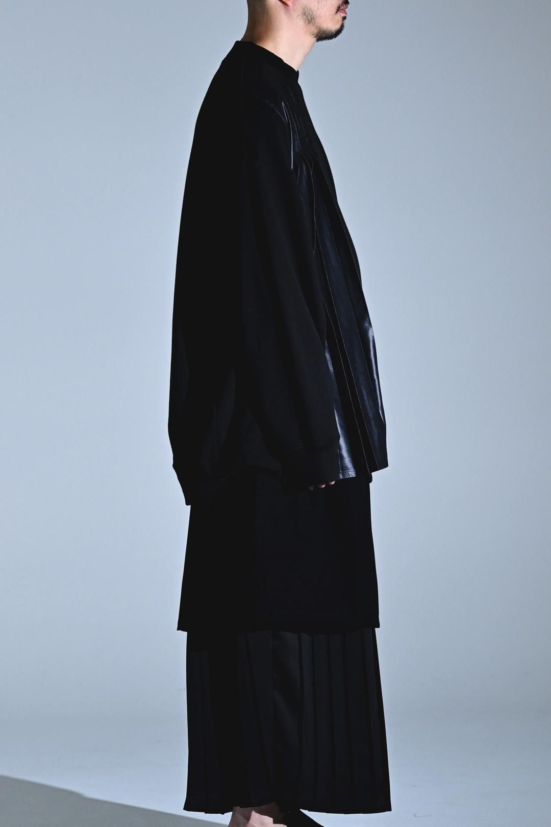 Pleats Tier Sweat black