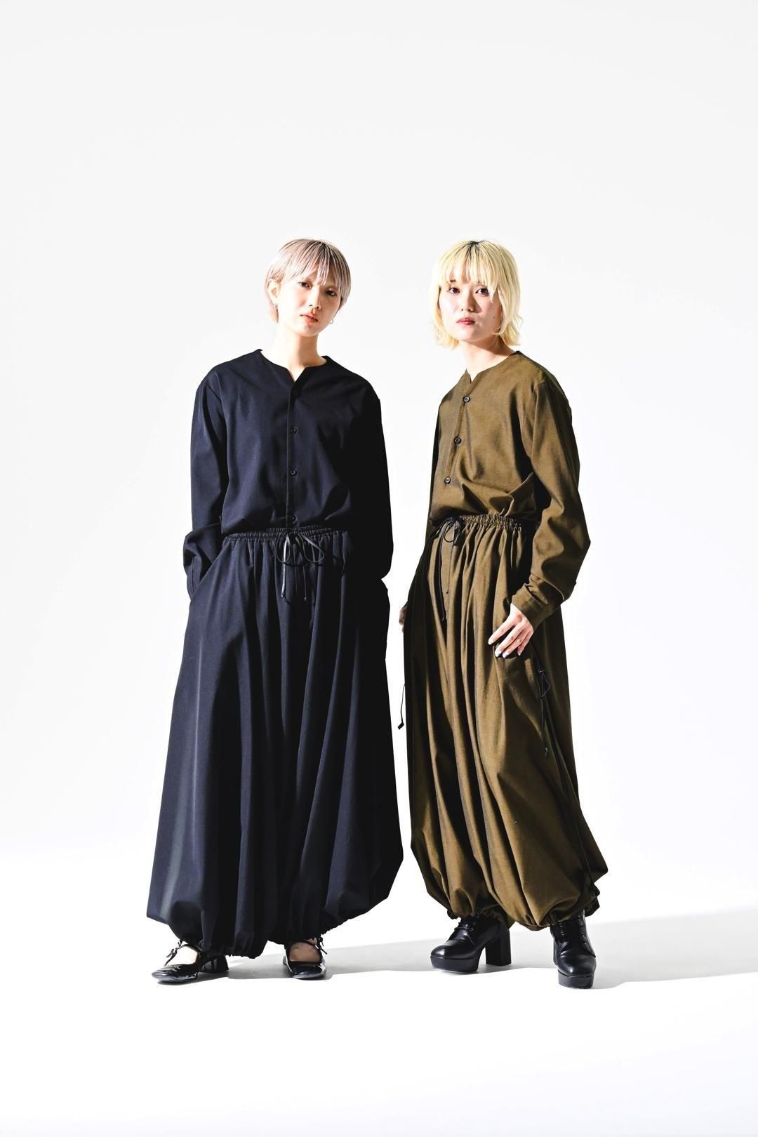 Wool Gabardine 袴 Balloon Pants black