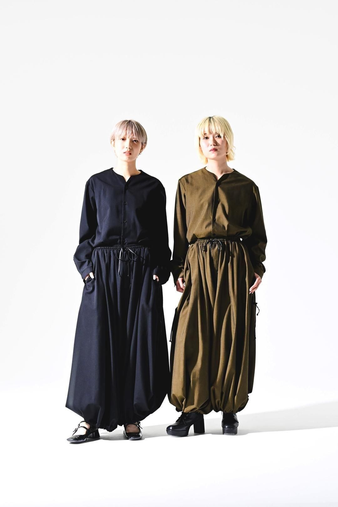 Wool Gabardine 袴 Balloon Pants black