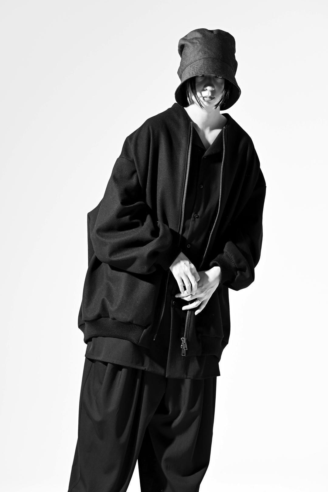 Super100's "尾州" Melton Oversized Zip Blouson