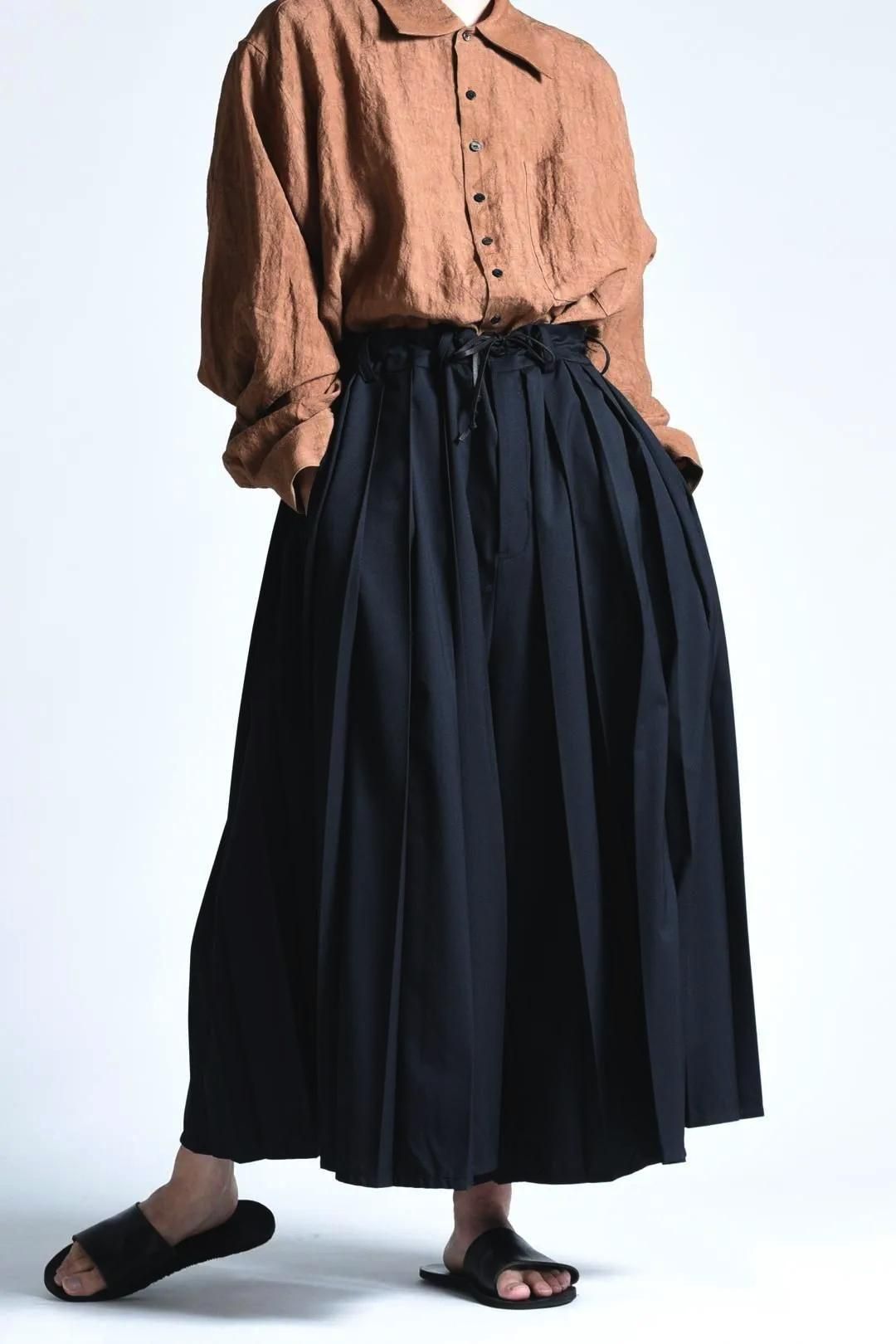 Wool Gabardine Wide Pleats 袴 Pants