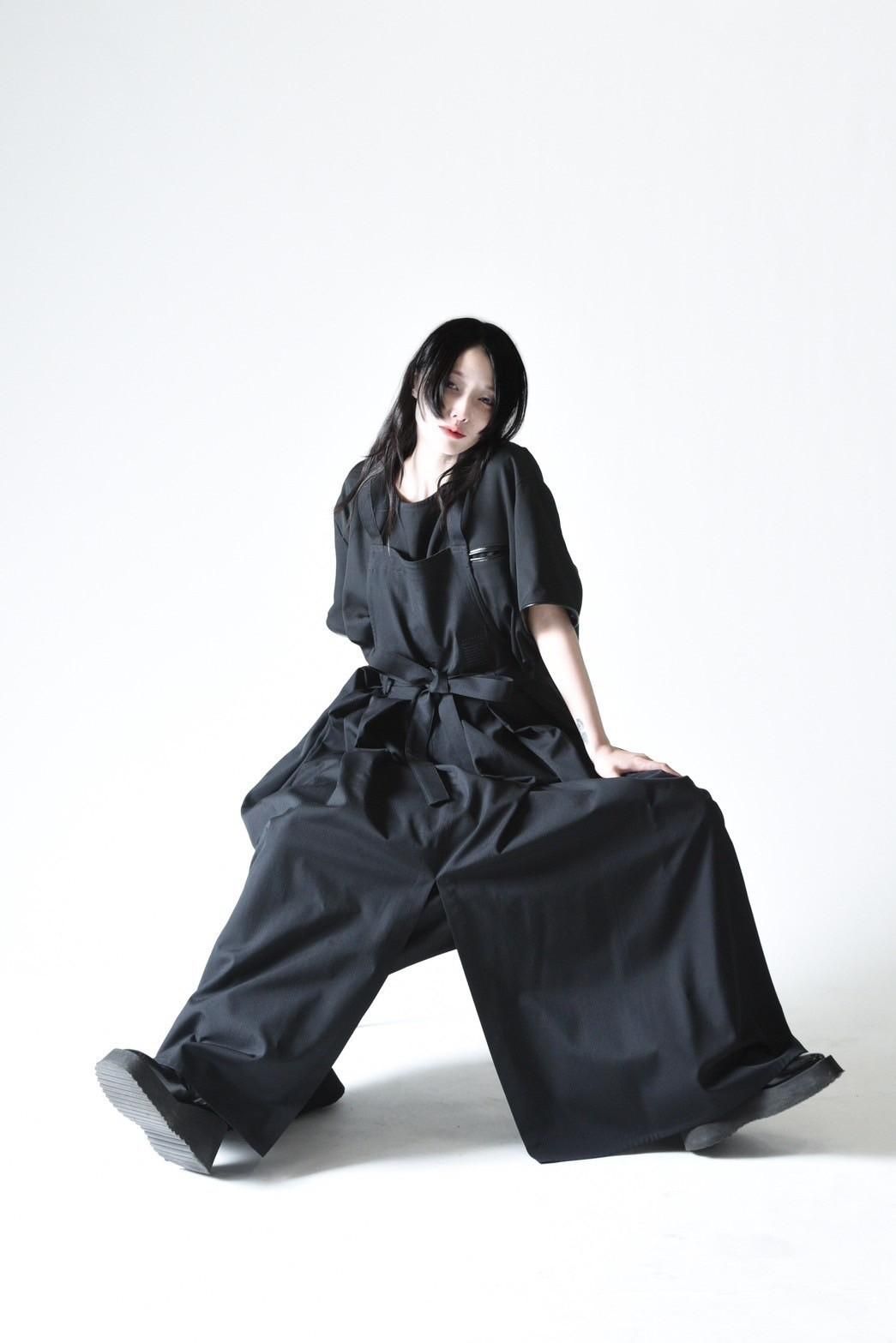 Wool Gabardine Wrap KIMONO Cloth black