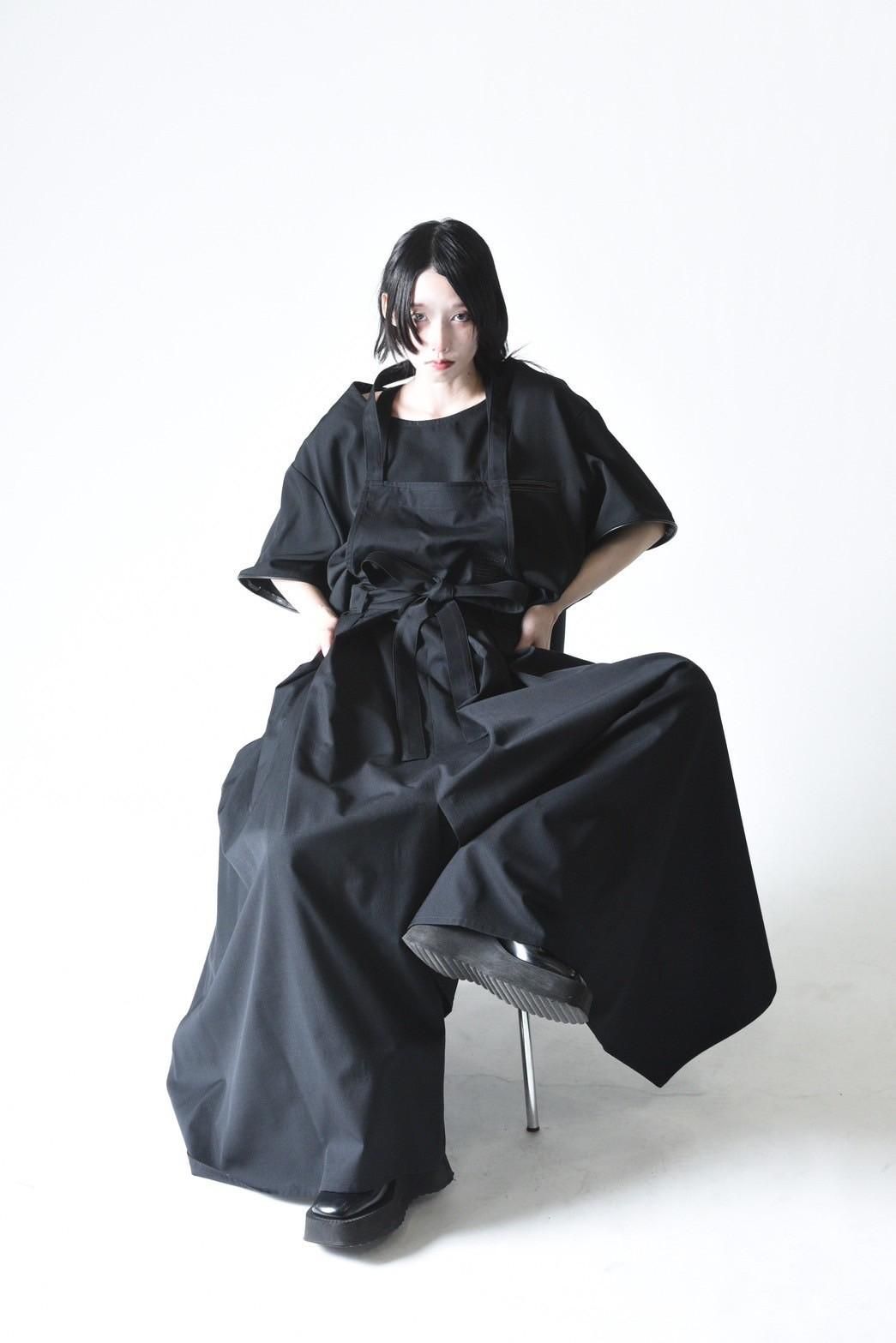 Wool Gabardine Wrap KIMONO Cloth black