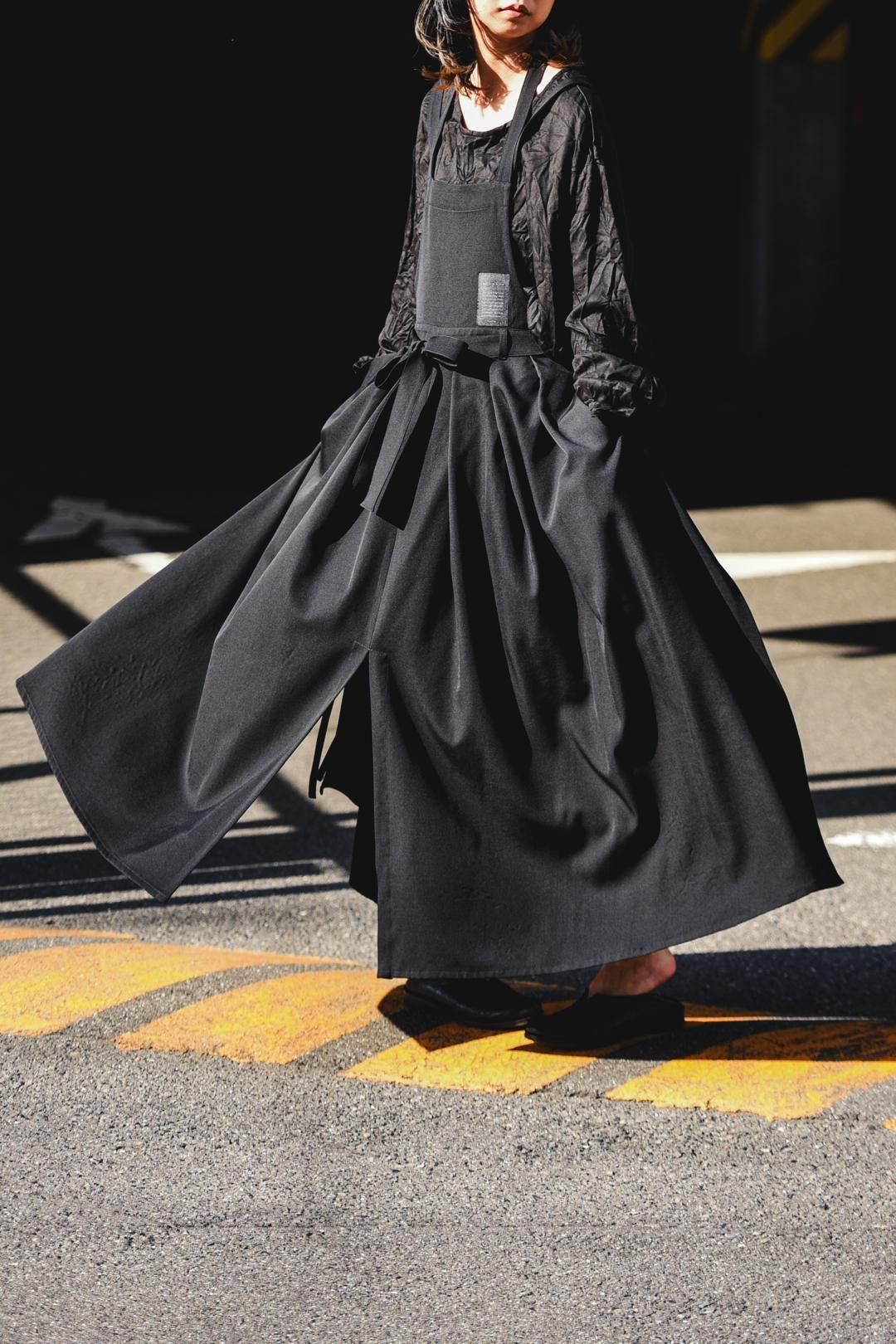 Wool Gabardine Wrap KIMONO Cloth black