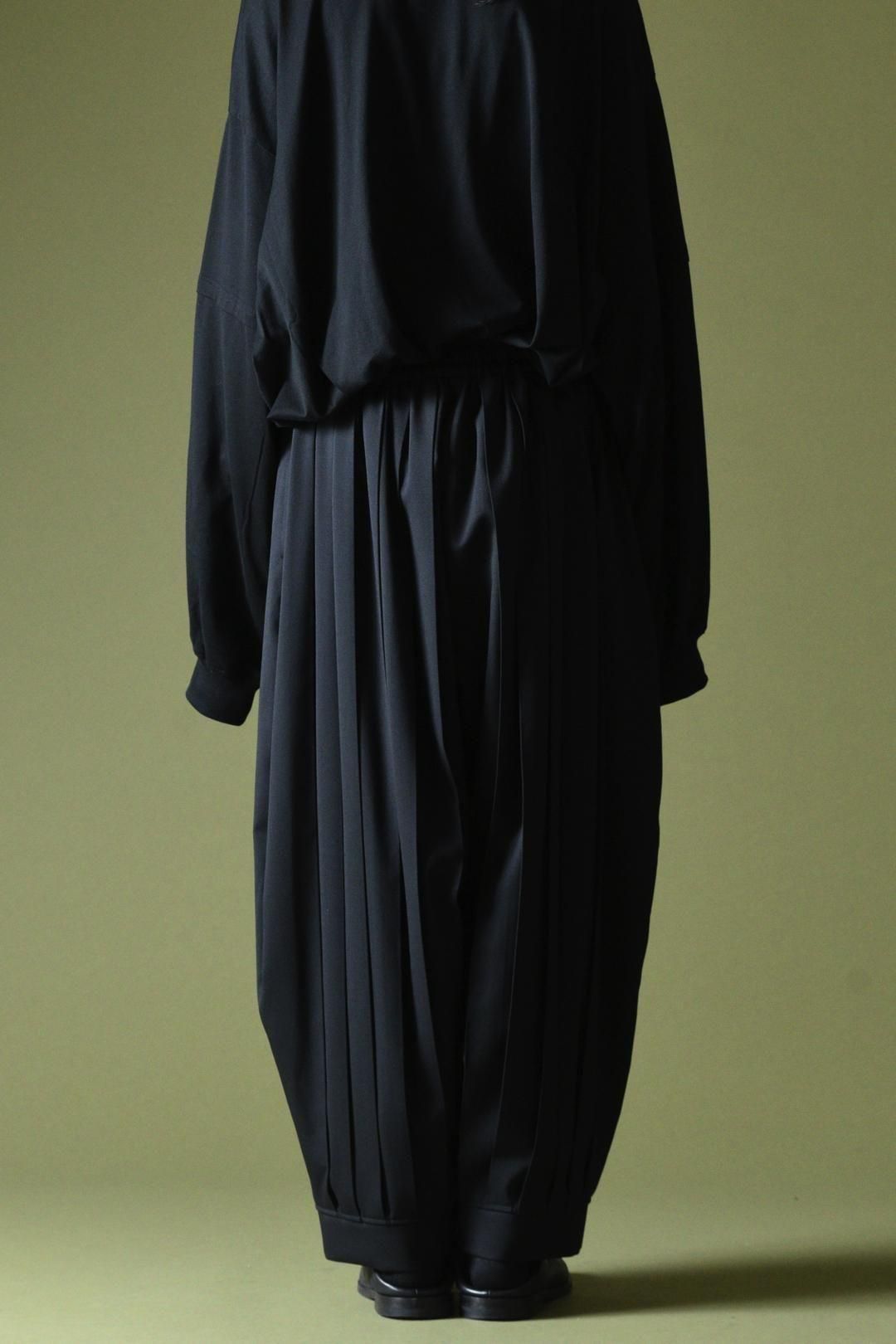 Wool Gabardine Wide Pleats Lantern Pants