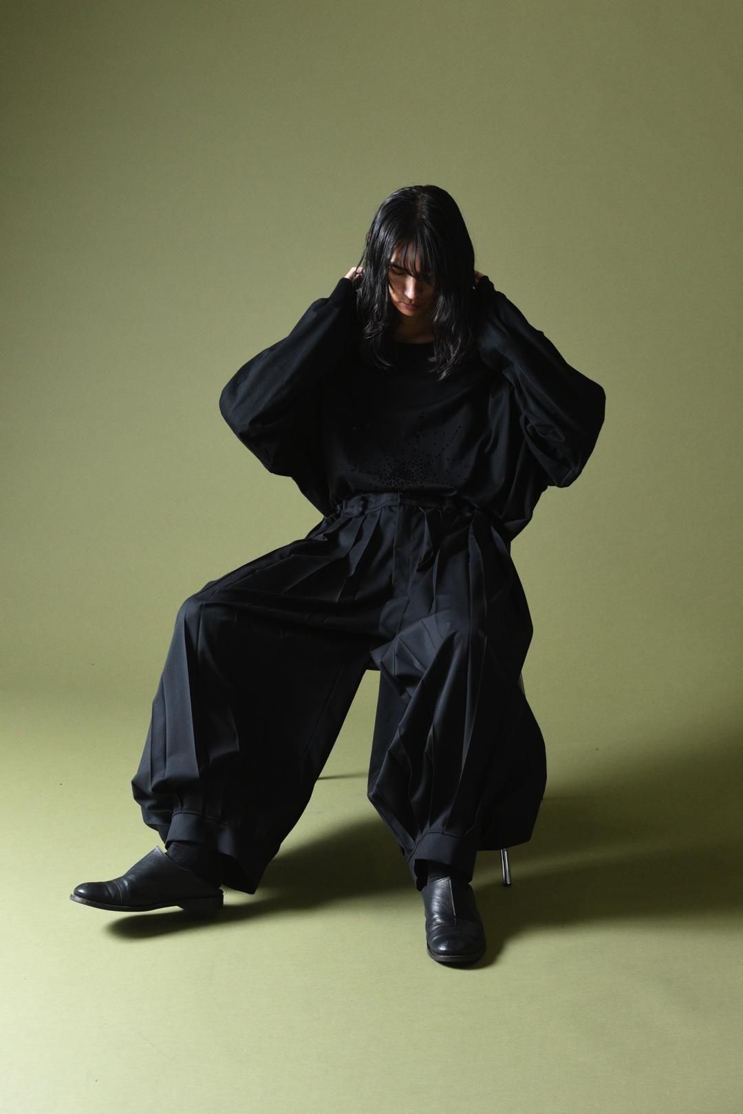 Wool Gabardine Wide Pleats Lantern Pants