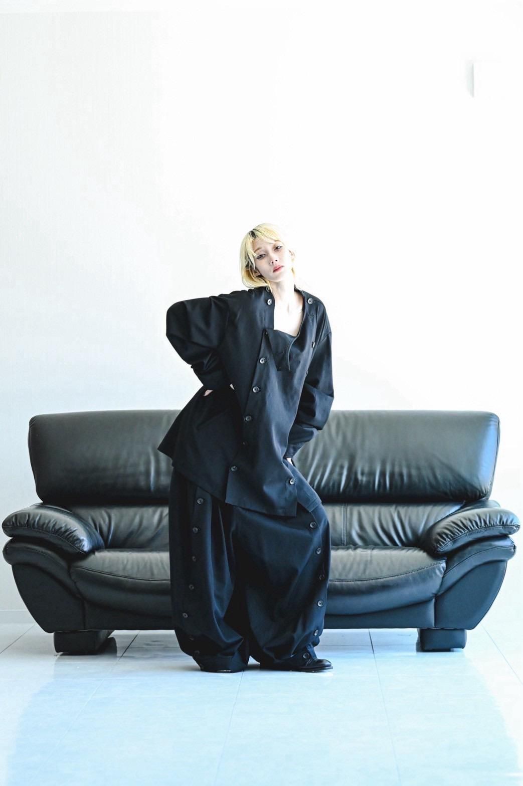 Wool Gabardine Mirrored Button Big Pants