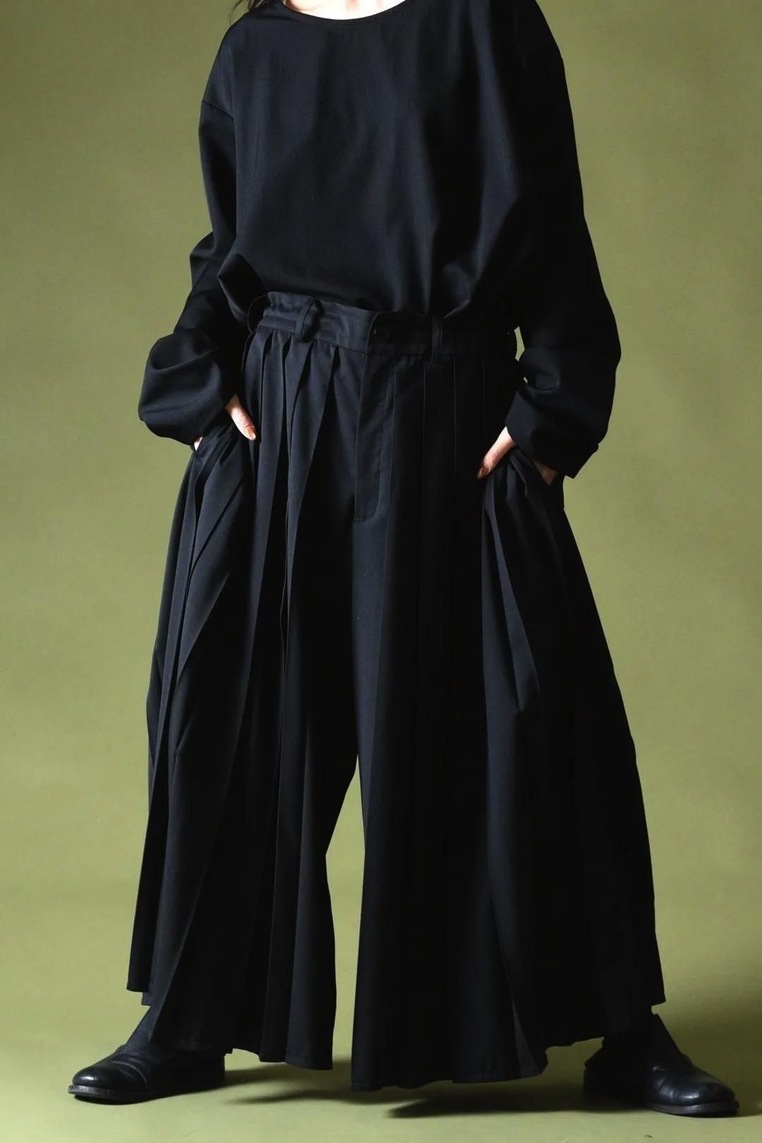 Wool Gabardine Wide Pleats 袴 Pants