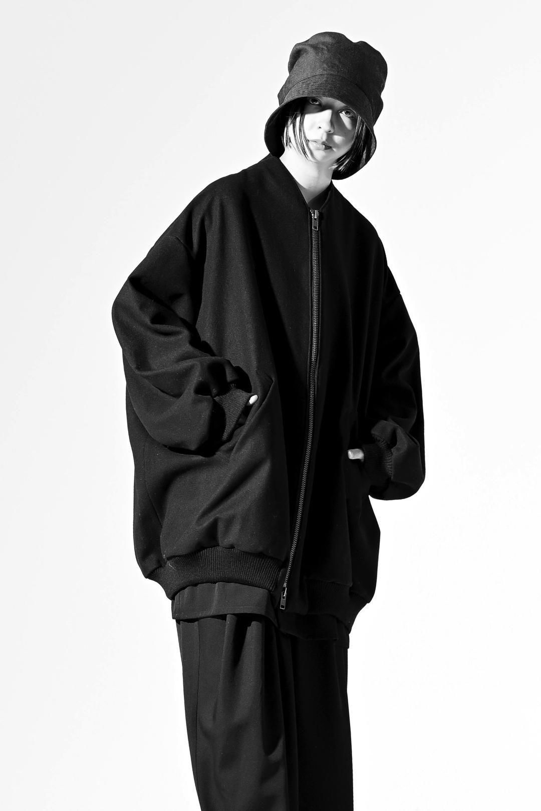 Super100's "尾州" Melton Oversized Zip Blouson