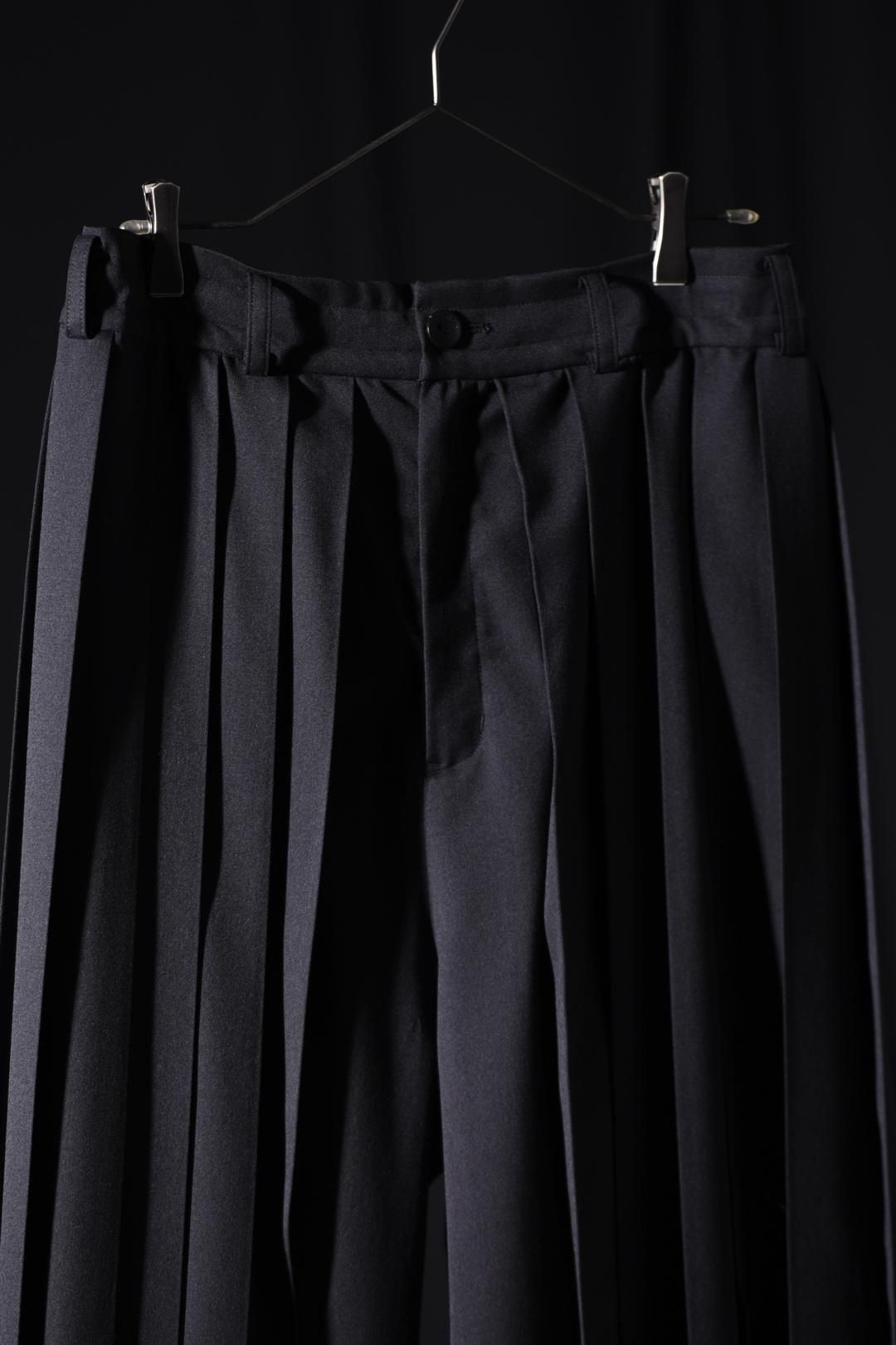 Wool Gabardine Wide Pleats Lantern Pants