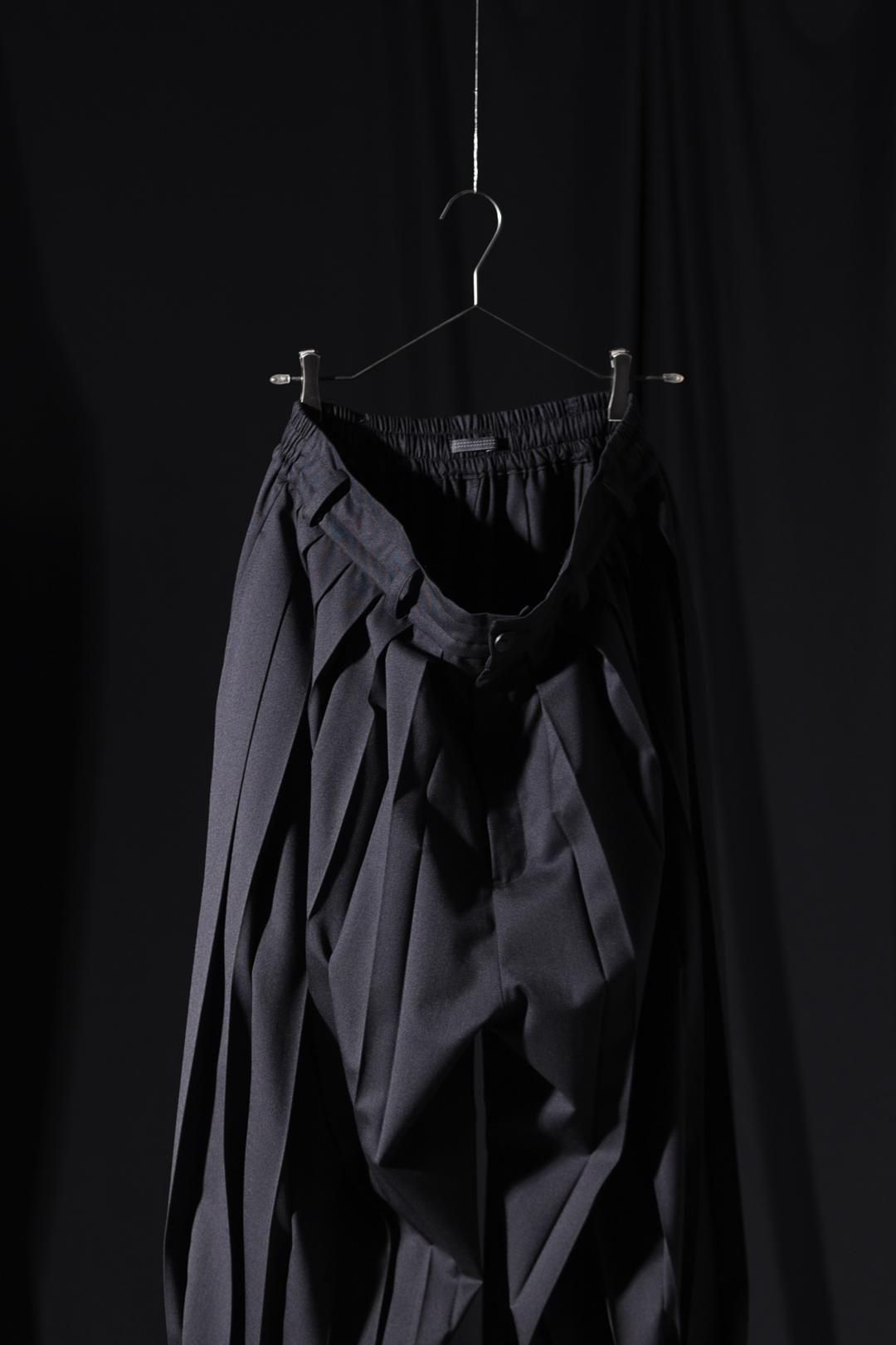 Wool Gabardine Wide Pleats Lantern Pants