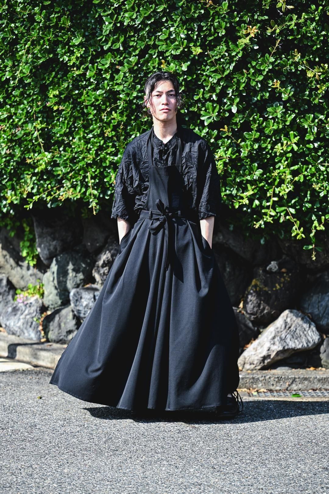 Wool Gabardine Wrap KIMONO Cloth black