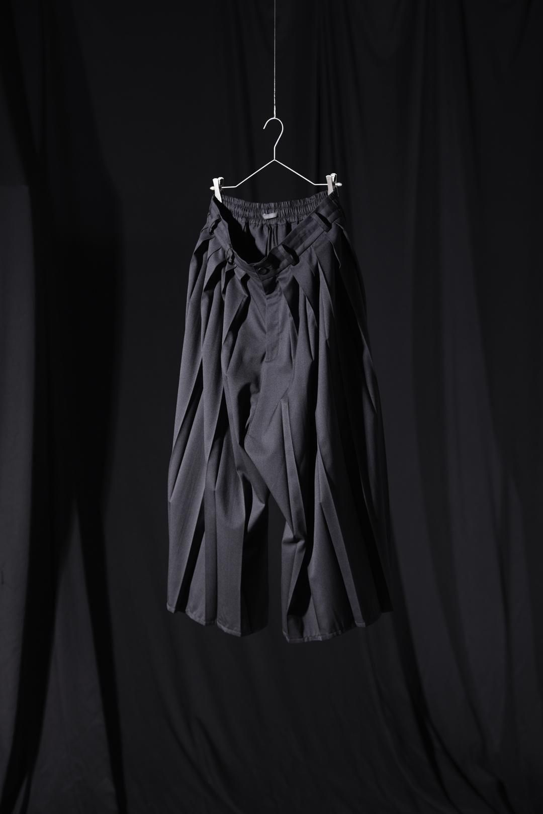Wool Gabardine Wide Pleats 袴 Pants