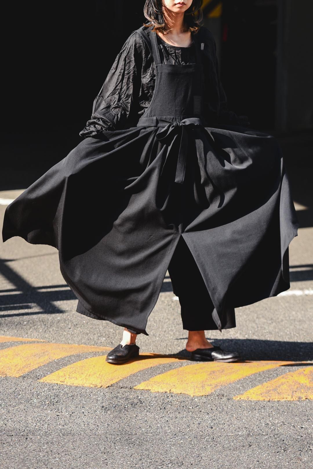 Wool Gabardine Wrap KIMONO Cloth black