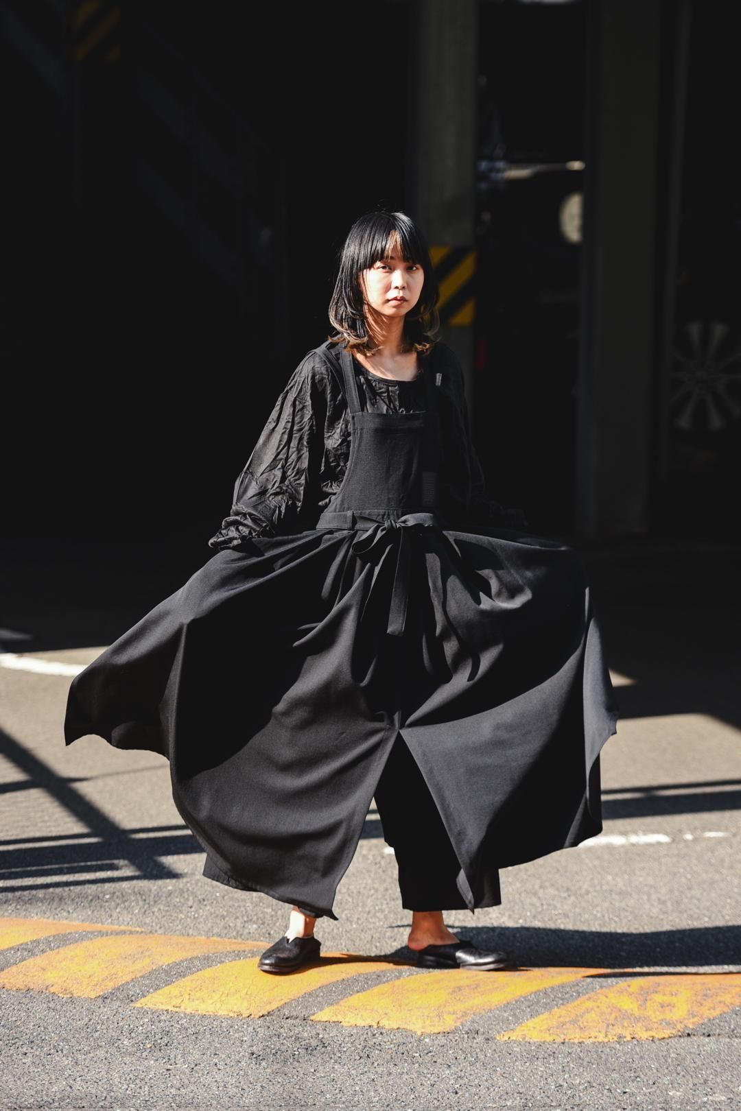 Wool Gabardine Wrap KIMONO Cloth black