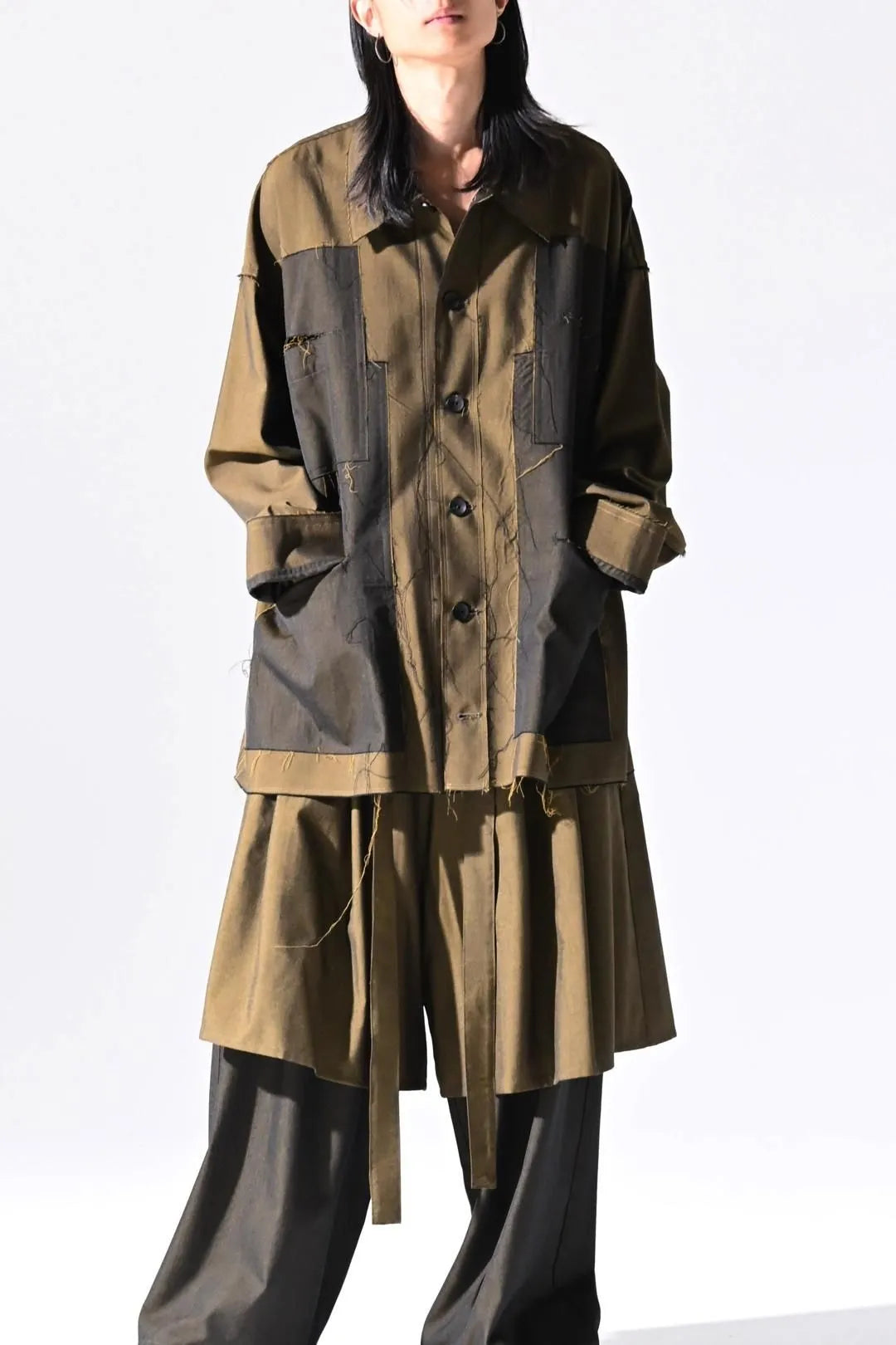 Wool Gabardine Cut Off Jacket with Damage Pocket